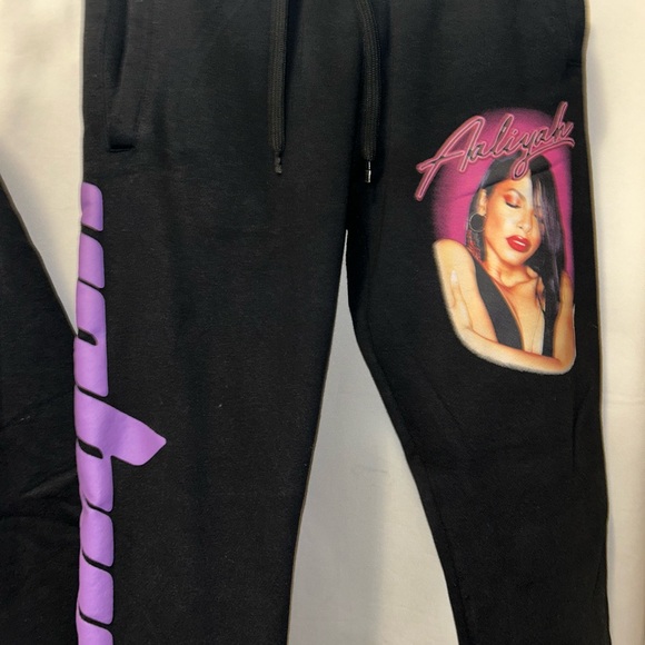 Aaliyah two piece set - Picture 6 of 11